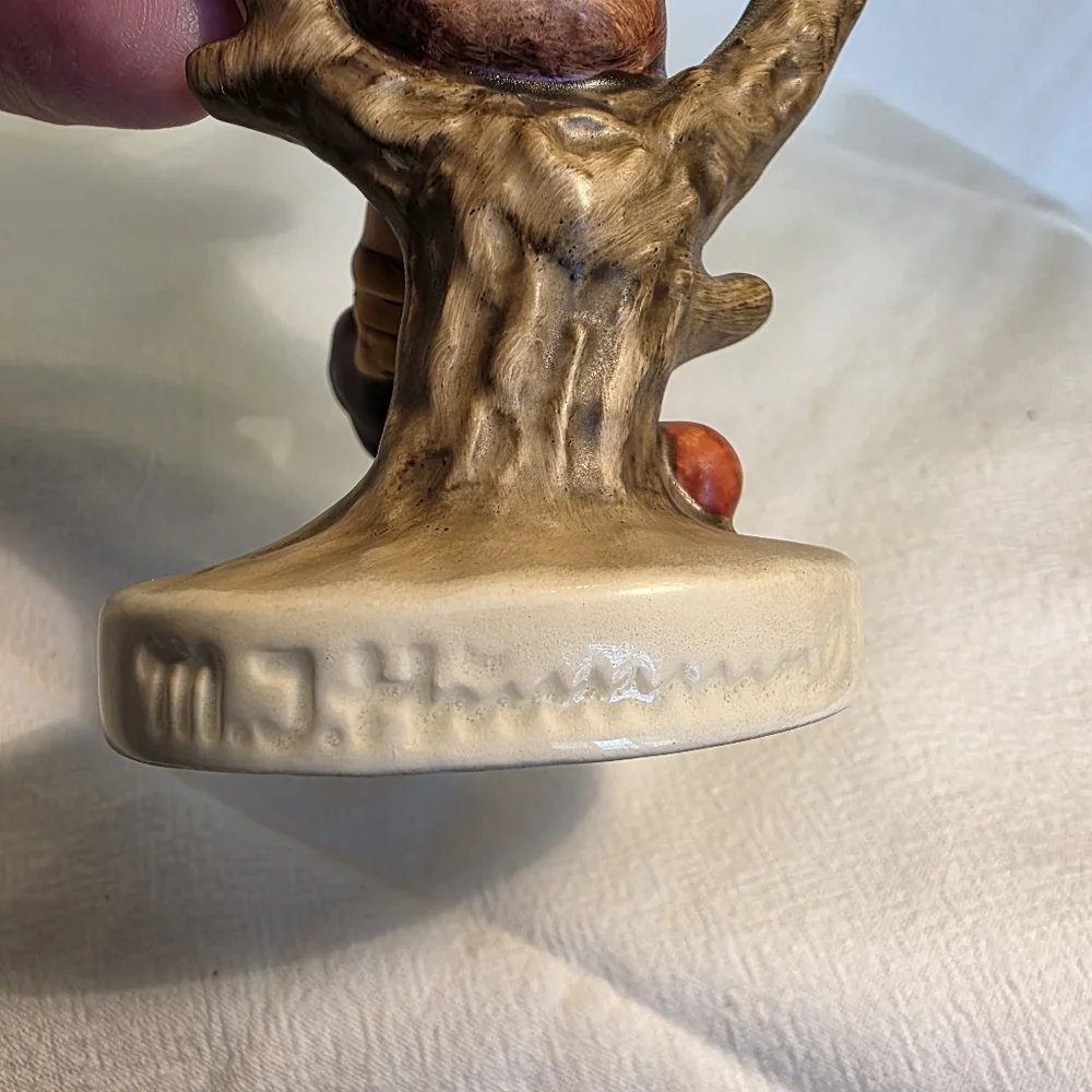 Vintage Goebel Hummel Apple Tree Boy Figurine Herbst TMK 6 Model 142 3/0